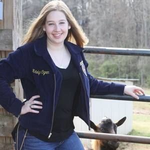 Meet your Posher, Katelyn